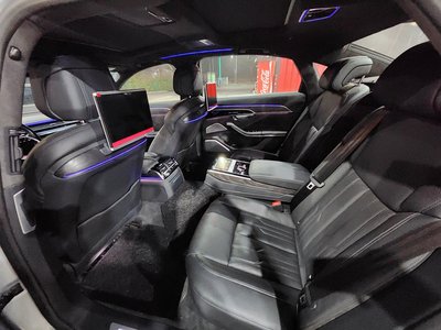 2020 AUDI A8 — миниатюра 15