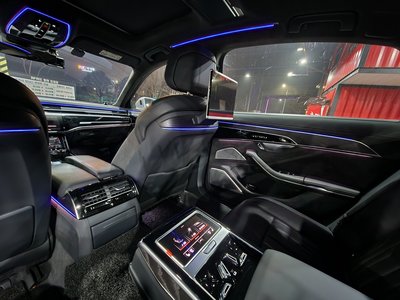 2020 AUDI A8 — миниатюра 16