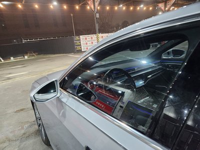 2020 AUDI A8 — миниатюра 17