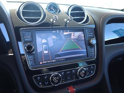 BENTLEY BENTAYGA - 10