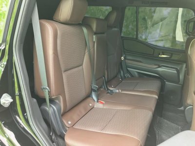 TOYOTA LAND CRUISER 250 - 6