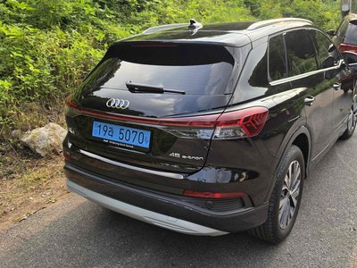2026 AUDI Q4 E-TRON 照片 3