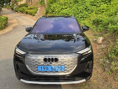 2026 AUDI Q4 E-TRON 照片 1