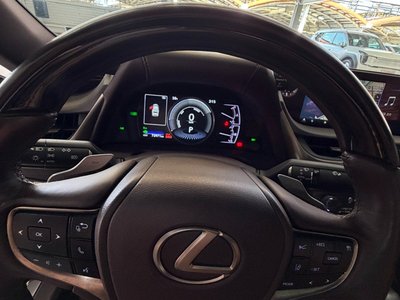 2019 Lexus ES — миниатюра 14