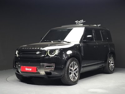 LAND ROVER DEFENDER - 1