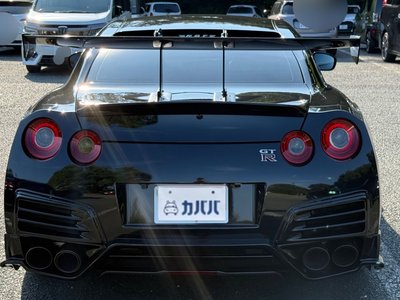 NISSAN GT-R - 4
