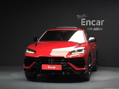 LAMBORGHINI URUS - 2