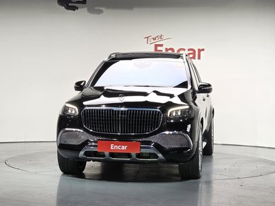 MERCEDES-BENZ GLS - 2