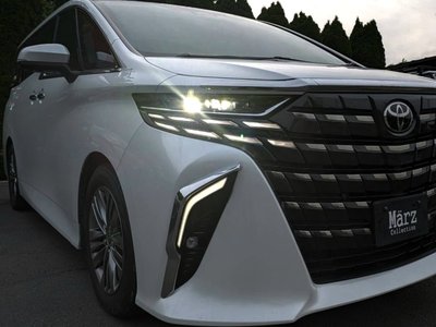 TOYOTA ALPHARD - 3
