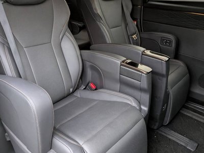 TOYOTA ALPHARD - 5