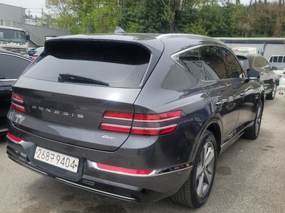 GENESIS GV80 - 3