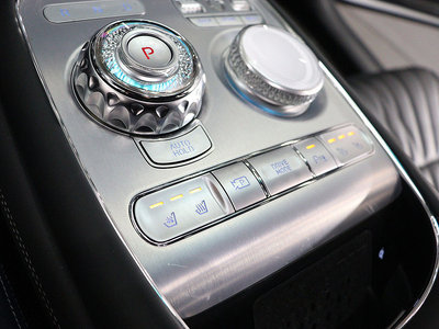 صورة 10 لـ 2025 Genesis G90