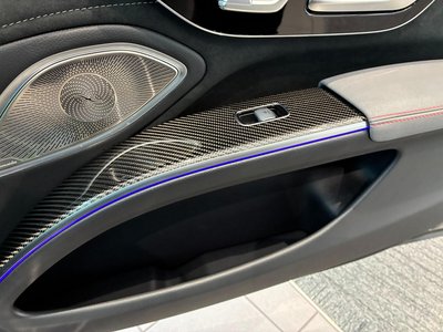 2024 Mercedes-BENZ EQS AMG — миниатюра 32
