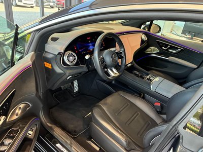 2024 Mercedes-BENZ EQS AMG — миниатюра 17