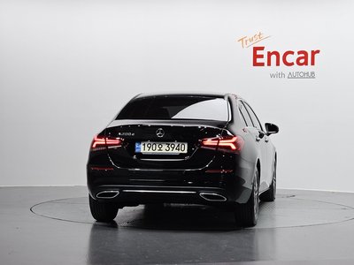 MERCEDES-BENZ A-CLASS - 4