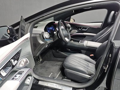 MERCEDES-BENZ EQS - 10
