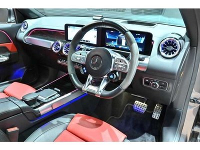 2021 Mercedes-BENZ GLB photo 3