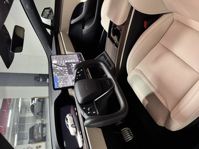 2024 Tesla MODEL S photo 6
