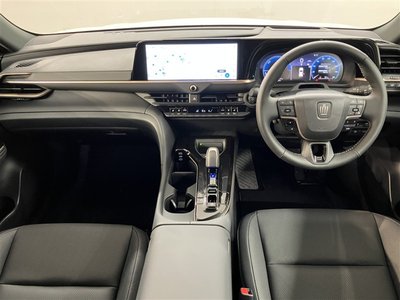 TOYOTA CROWN SPORT - 5