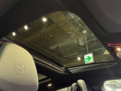 صورة 8 لـ 2023 Mercedes-BENZ EQE AMG