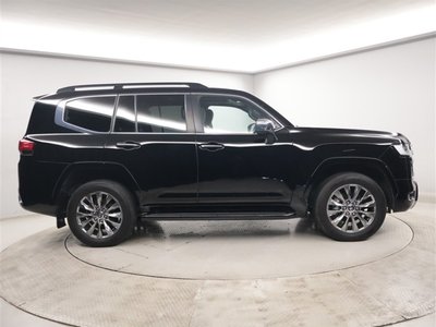 TOYOTA LAND CRUISER 300 - 2