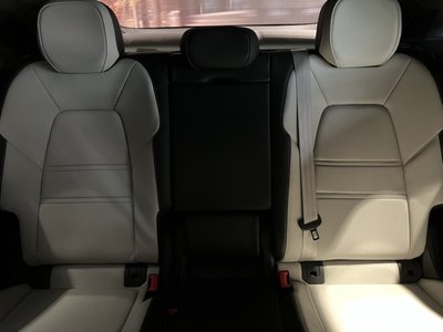 PORSCHE CAYENNE COUPE - 10