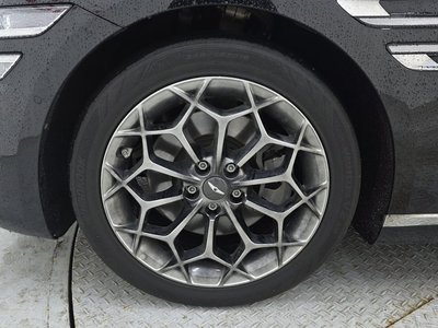 GENESIS G80 (RG3) - 6