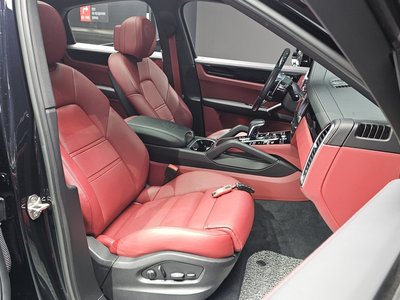 PORSCHE CAYENNE - 10