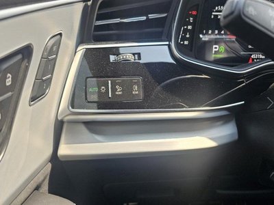 AUDI Q7 - 9