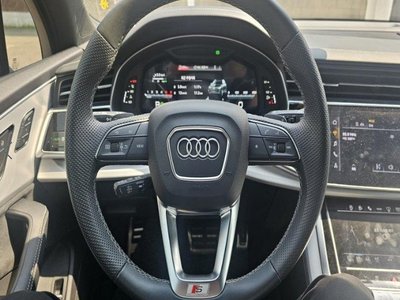 AUDI Q7 - 10