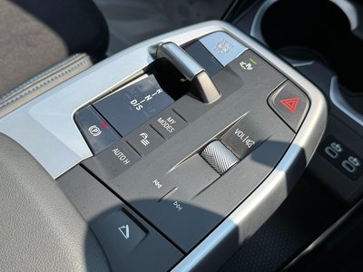 2025 BMW X1 — миниатюра 31