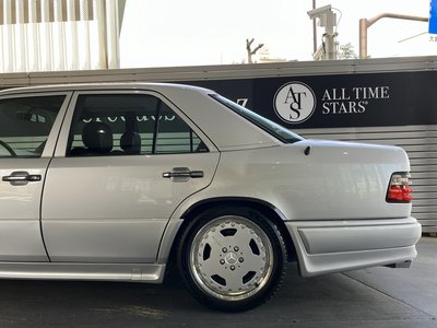 MERCEDES-BENZ MEDIUM-CLASS - 4