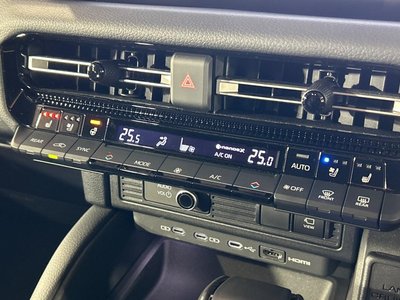 TOYOTA LAND CRUISER 250 - 6