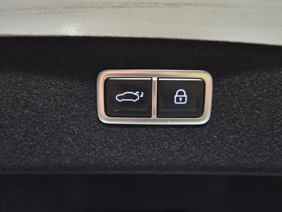 2024 Genesis G80 (RG3) thumbnail 19