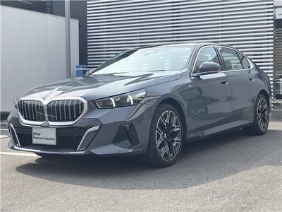 BMW 5 SERIES - 5