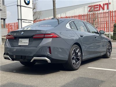BMW 5 SERIES - 2