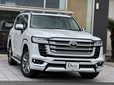 TOYOTA LAND CRUISER 300 - 6