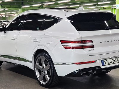 GENESIS GV80 - 3