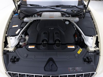 BENTLEY CONTINENTAL GT - 8