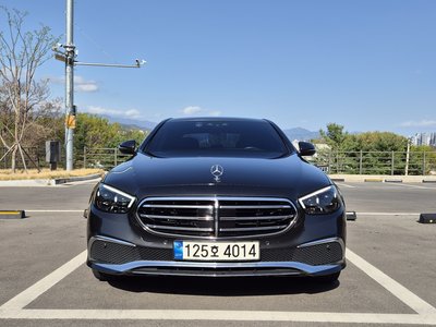 MERCEDES-BENZ E-CLASS - 3