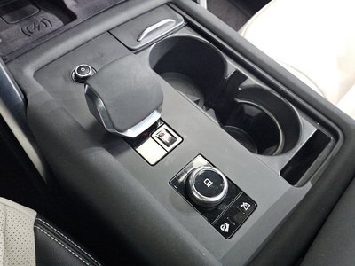 LAND ROVER DISCOVERY - 9