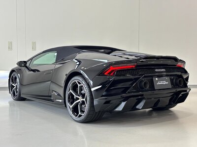 LAMBORGHINI HURACAN SPYDER - 9