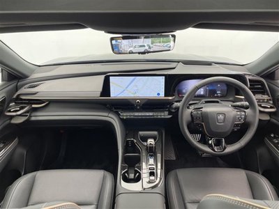 2024 Toyota CROWN SPORT photo 3