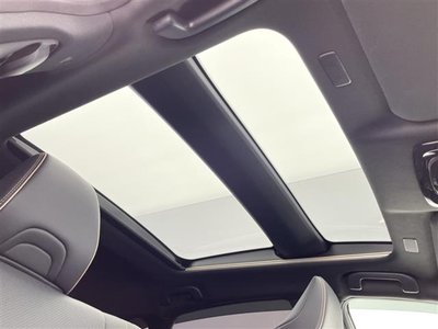 2024 Toyota CROWN SPORT photo 2