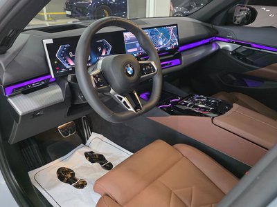 2025 BMW 5 SERIES 缩略图 11