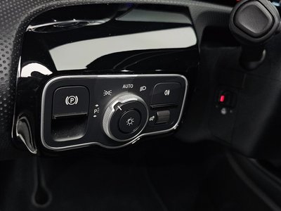 صورة مصغرة 25 لـ 2025 Mercedes-BENZ A-CLASS