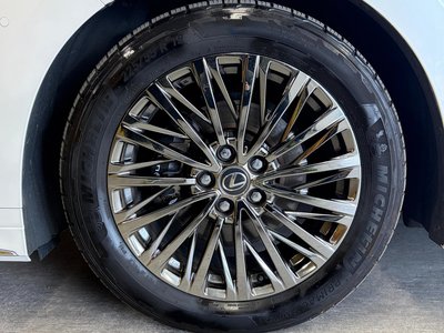 صورة مصغرة 41 لـ 2024 Lexus LM