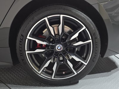 BMW I4 - 8
