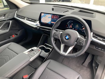 2025 BMW X1 缩略图 13