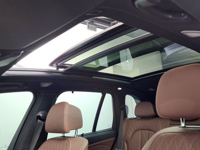 2022 BMW X5 缩略图 22